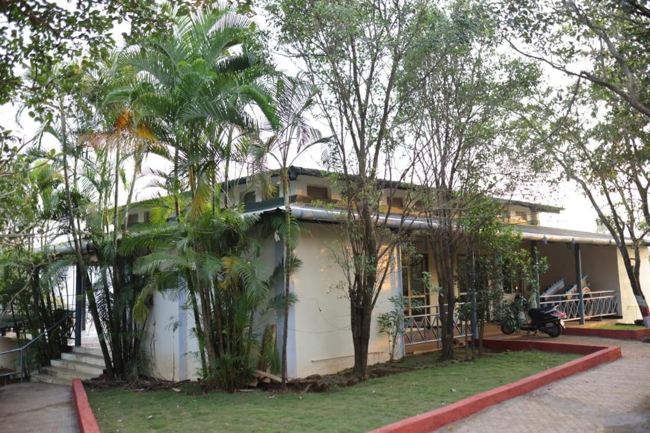 Bed and Breakfast Nisarg Farm Mulshi Exteriér fotografie